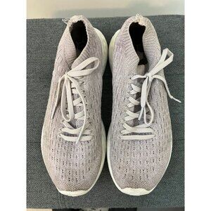 New Balance Lavender Slip On Sneakers Size 9